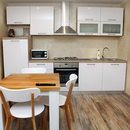 Nice Apartment Near The Sea Es3 Umag Eksteriør billede