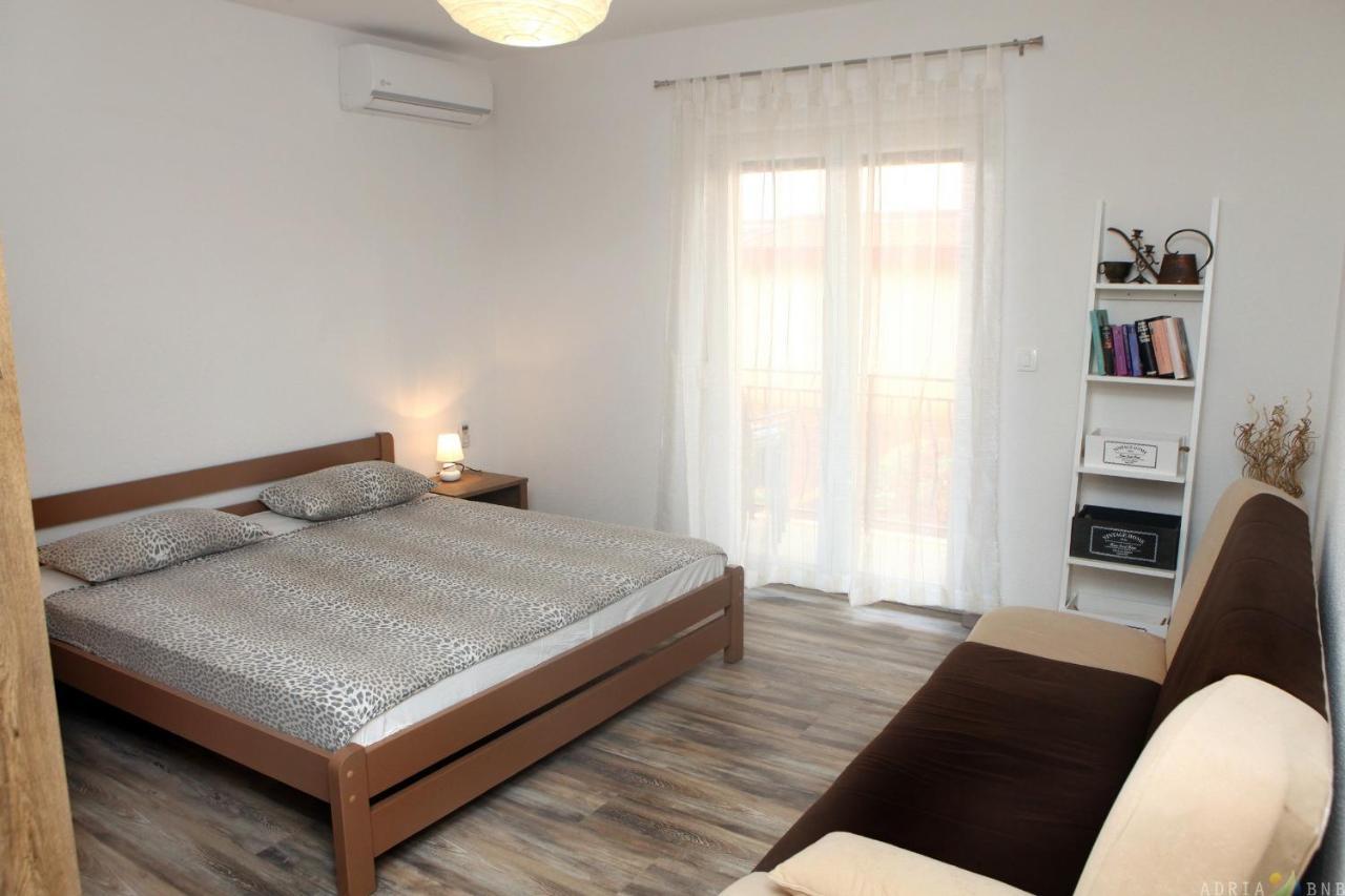 Nice Apartment Near The Sea Es3 Umag Eksteriør billede